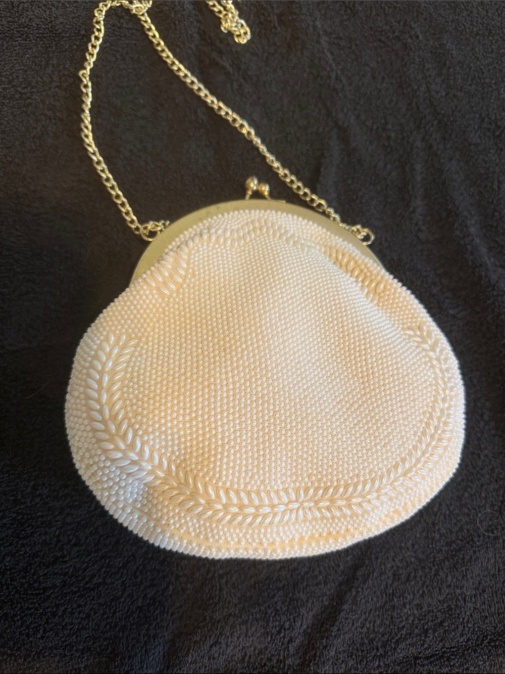 VINTAGE Cream Beaded Evening  Bag with Gold Chain…..Box63